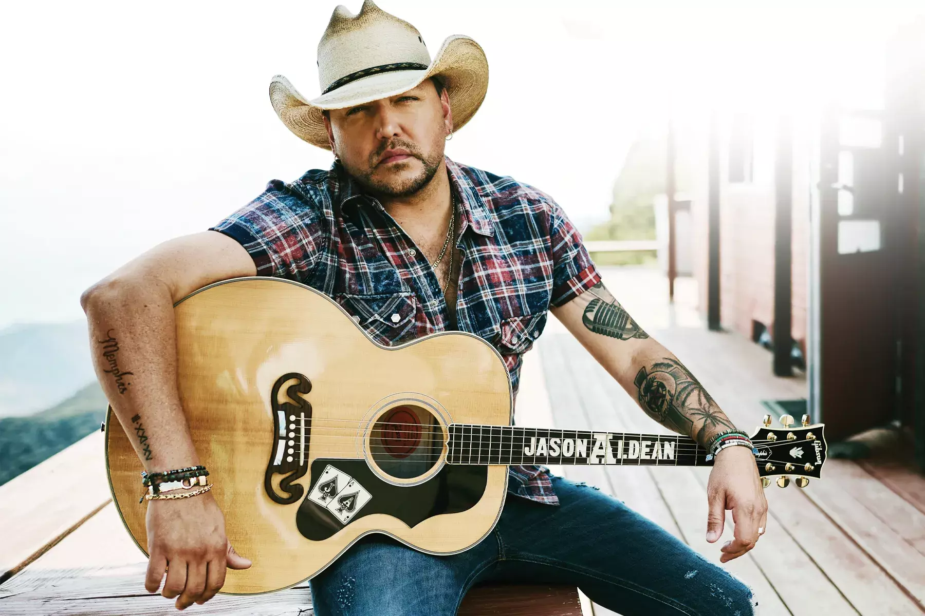 Jason Aldean: Locked In & On A Roll